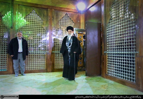 حضور رهبر انقلاب در مرقد مطهر امام راحل و گلزار شهدای بهشت زهرا