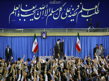 دیدار جمعی از دانشجویان با رهبر انقلاب